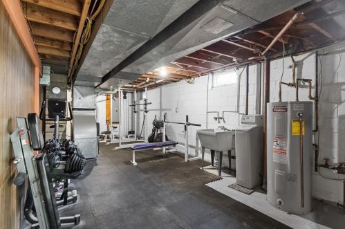 405 Seminole Ave, East Farmington WI  54020-8151 exterior