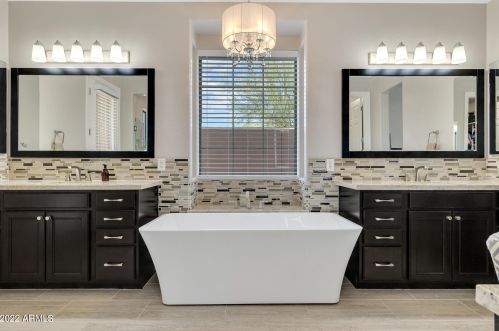 17805 93 Way, Scottsdale AZ  85260-2860 exterior