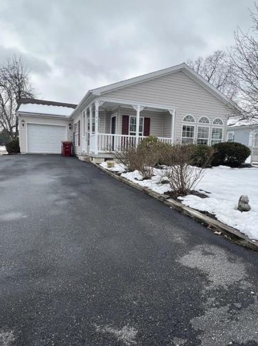 678 Biltmore Ave, Easton, PA 18040-7447