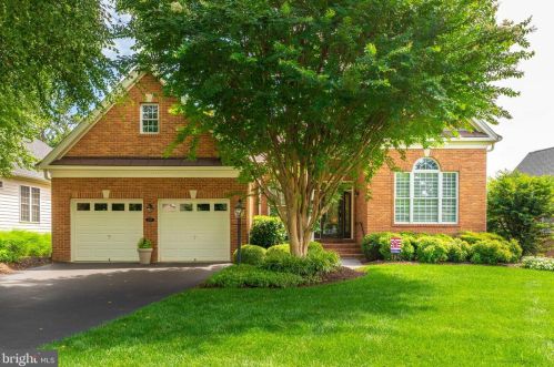 5329 Whitworth Ct, Haymarket, VA 20169-3155