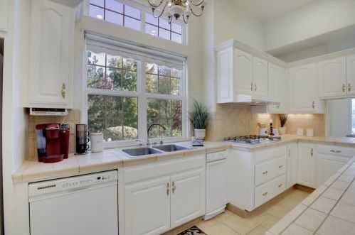 125 Scotia Pne Cir, Grass Valley CA  95945-5418 exterior