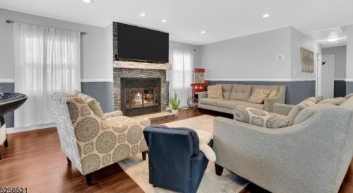 71 Harrington Cir, Willingboro NJ  08046-1823 exterior