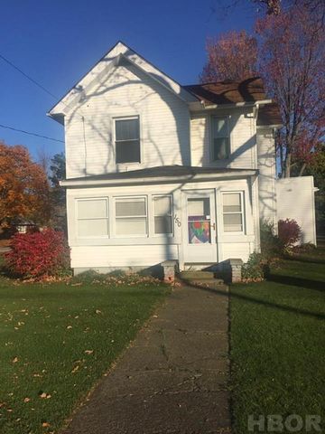150 Evans St, Bradner, OH 43406-7720