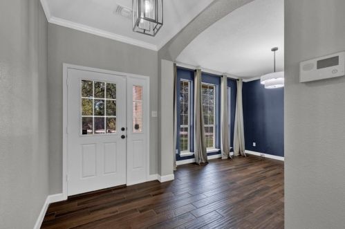 323 Shady Oaks Loop, Lost Pines, TX 78612-3396