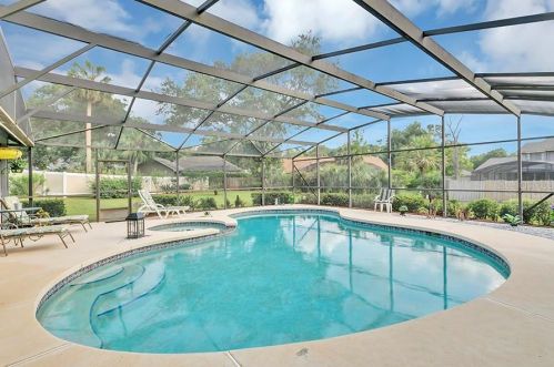 1750 Singing Palm Dr, Apopka FL  32712-2465 exterior