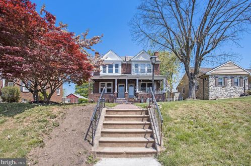 215 Brown St, Norristown, PA 19401-5404