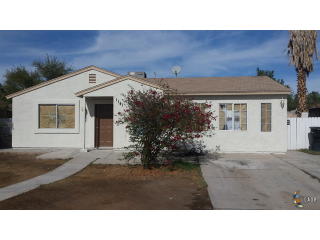 1141 Camino Del Rio, Calexico CA  92231-3333 exterior