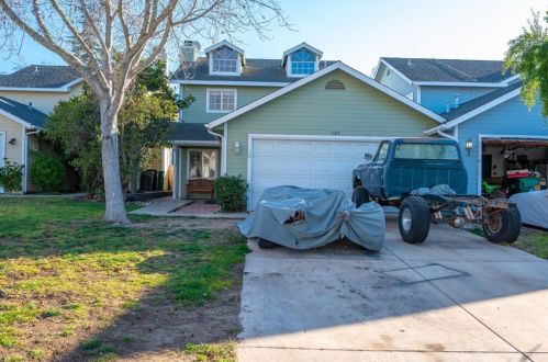 122 Valley View Dr, Santa Maria CA  93455-5540 exterior
