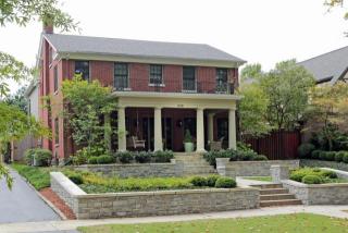 236 Woodspoint Rd, Lexington, KY 40502-1906