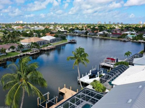 1782 Waterfall Ct, Marco Island, FL 34145-4735