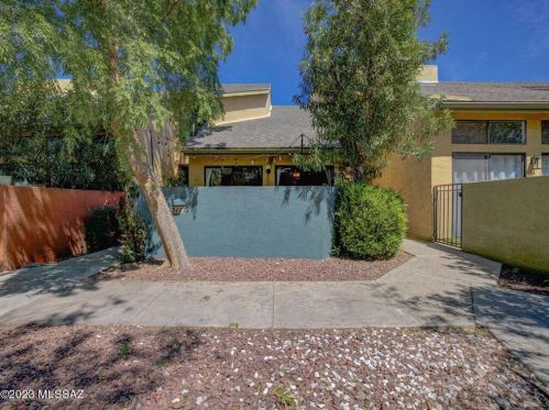 3112 Oasis De Palmeras, Tucson, AZ 85716-1071
