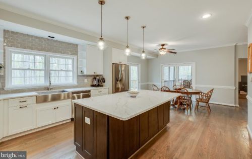 13874 Amy Ln, Nokesville VA  20181-3210 exterior