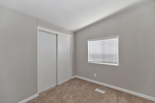 5817 41 Dr, Phoenix AZ 85029-1971 exterior