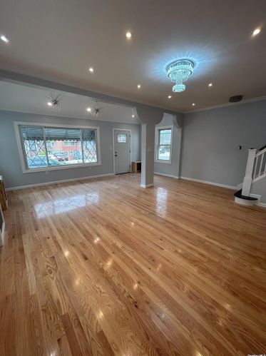 119-21 219th St, Jamaica, NY 11411-2014