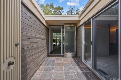 1041 Entrada Dr, La Habra, CA 90631-2636