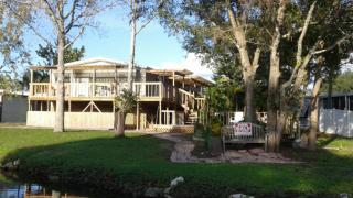 5904 Pappillion Ln, Tarpon Springs, FL 34690-6327