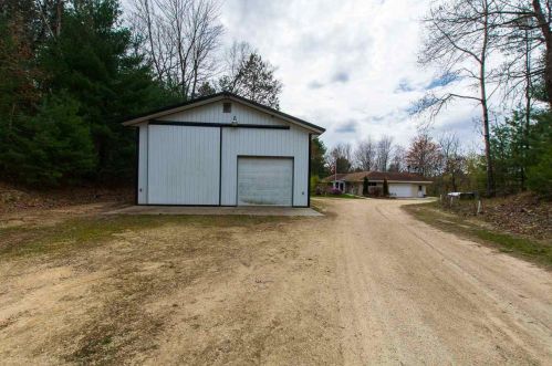 28411 Gremlin Ave, Tomah, WI 54660-5128