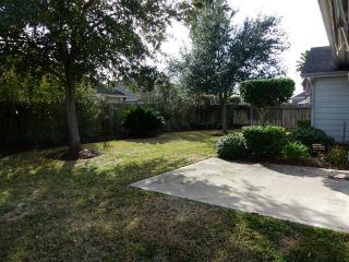 2034 Bluffton Ln, Katy TX  77450-6054 exterior