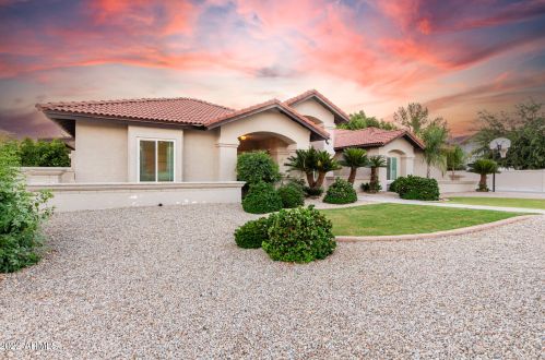1244 Norfolk Cir, Mesa, AZ 85205-4040