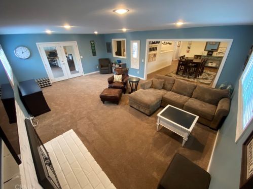 10402 Whirlaway St, Cypress CA  90630-4466 exterior