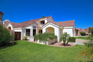 417 Lake Mirage Dr, Gilbert, AZ 85233-6517