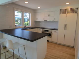 22 Surf Rd, Westport, CT 06880-6733