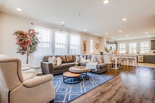 1021 Mandarin Pl, Fullerton CA  92833-4785 exterior