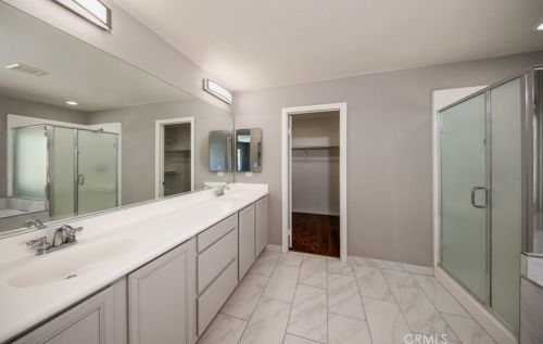 957 Queen Annes Ln, Beaumont CA  92223-7808 exterior