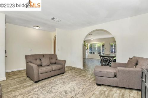 4814 Chablis Ct, Oakley CA  94561-1809 exterior