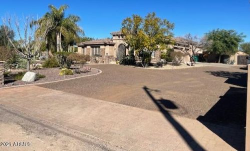 38844 11th Ave, Phoenix, AZ 85086-7440