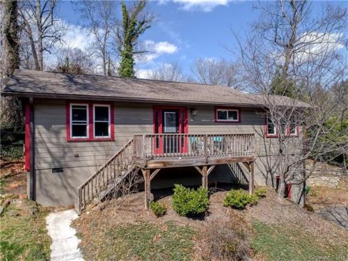 143 Druid Dr, Asheville, NC 28806-2747