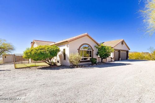 10490 Sky High Dr, Tucson, AZ 85730-5054