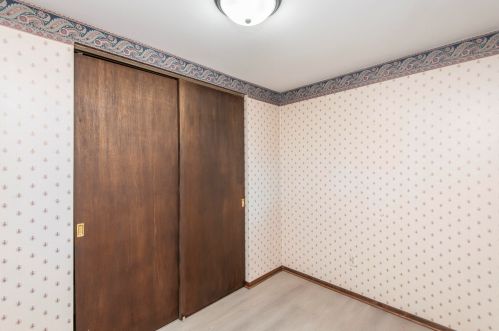 3590 Glen Park Rd, Waukesha WI  53151-5222 exterior
