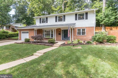 5200 Southampton Dr, Springfield, VA 22151-1315