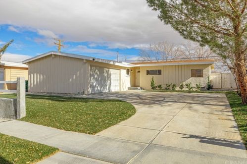 45502 Fig Ave, Lancaster, CA 93534-1832
