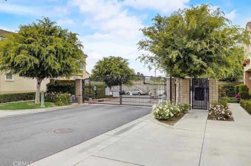 10143 Andy Reese Ct, Garden Grove CA  92843-5503 exterior