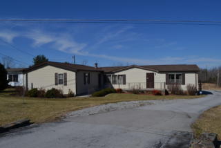 9400 Sparta Hwy, Crossville, TN 38572-7282