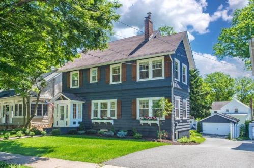 19 Forest Ave, Verona, NJ 07044-1216