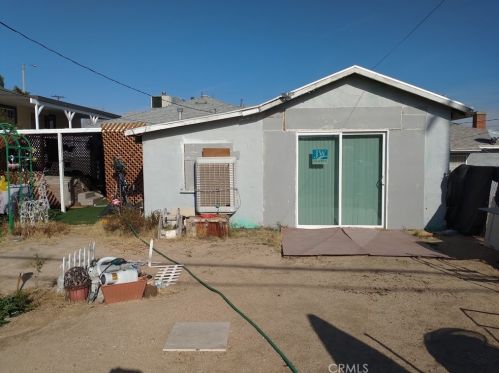 16781 Tracy St, Victorville CA  92395-3807 exterior