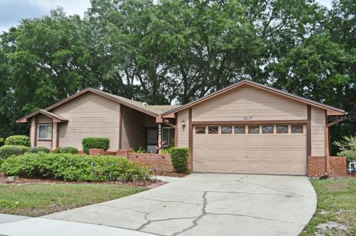 8067 Cerate Ct, Orlando, FL 32822-8302