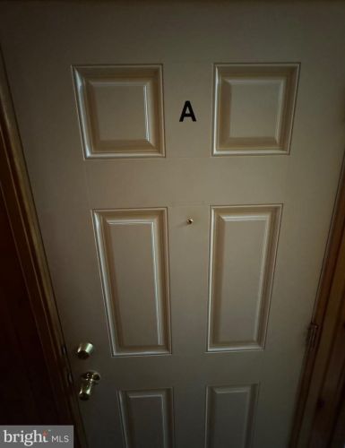 3204 Frankford Ave, Philadelphia PA 19135-1093 exterior