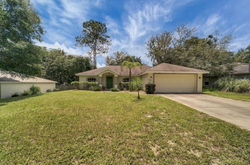 1340 14th St, Orange City, FL 32763-3247