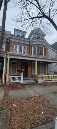 1349 Washington St, Easton, PA 18042-4784