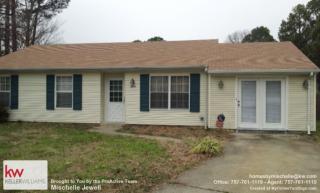 15 Old Church Cir, Portsmouth, VA 23703-2703