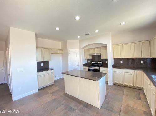 4008 104th Ln, Tolleson AZ  85353-4175 exterior