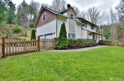 2620 Strand Rd, Bremerton, WA 98311-9385