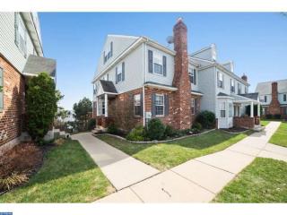 1004 Kennedy Ct, Norristown, PA 19403-5252