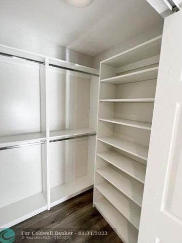 3591 177th Ave, Hollywood FL  33029-1666 exterior