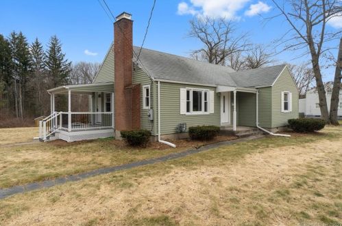246 Rood Ave, Windsor, CT 06095-3520