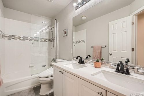 3900 111th Ave, Westminster CO  80031-2148 exterior